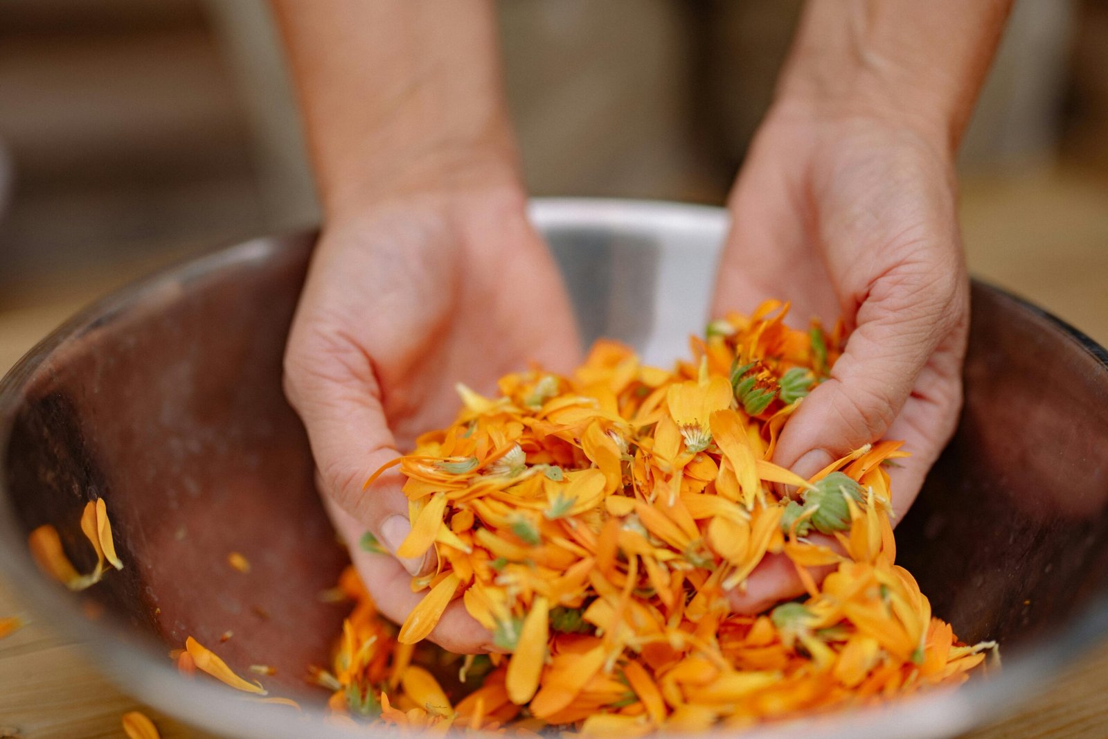 pexels-yankrukov-5480021